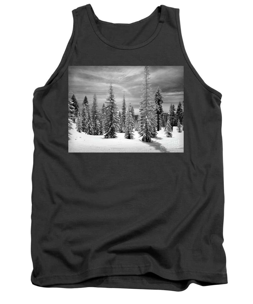 Mount Shasta Tank Top featuring the photograph Shasta Snowtrees by Martin Konopacki