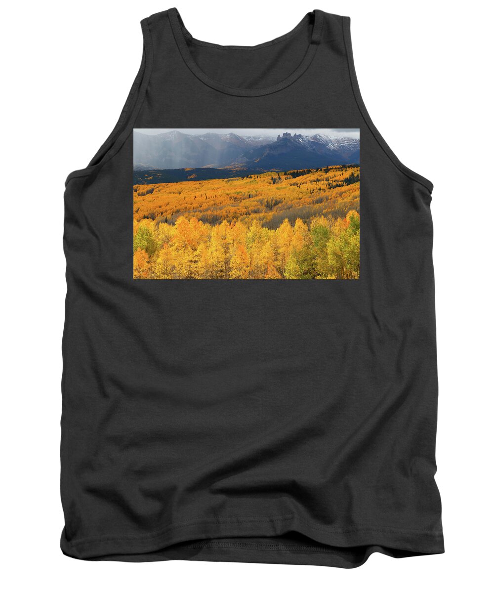 Ohio Pass Tank Top featuring the photograph Storm at Ohio Pass during autumn by Jetson Nguyen