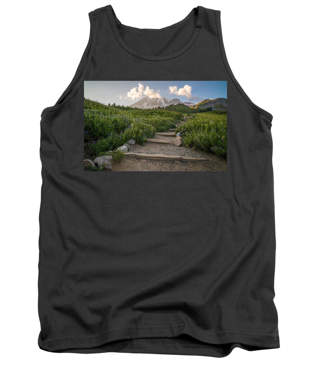 Mount Rainier Tank Top featuring the photograph The Next Step by Kristopher Schoenleber