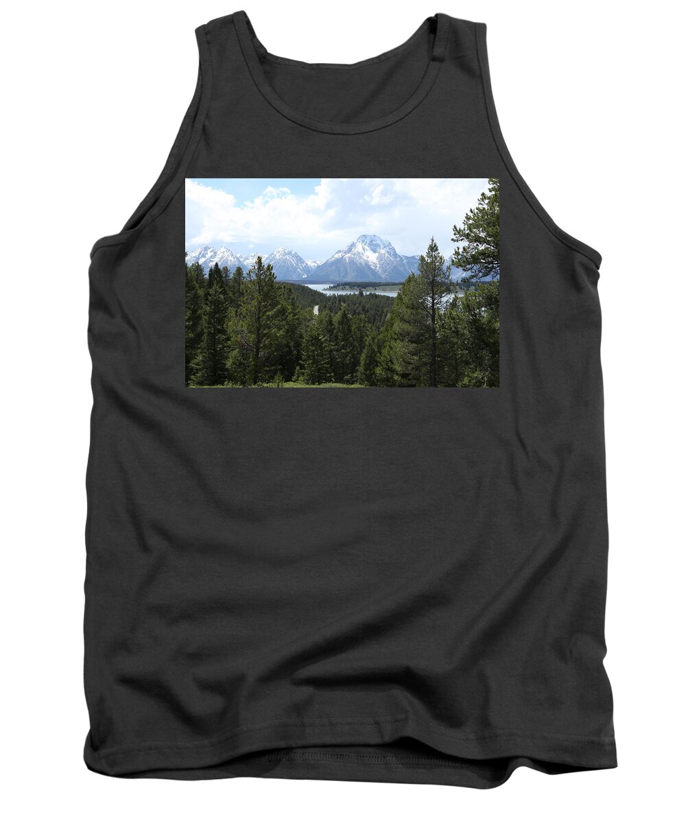 Landscape Tank Top featuring the photograph Wyoming 6490 by Michael Fryd