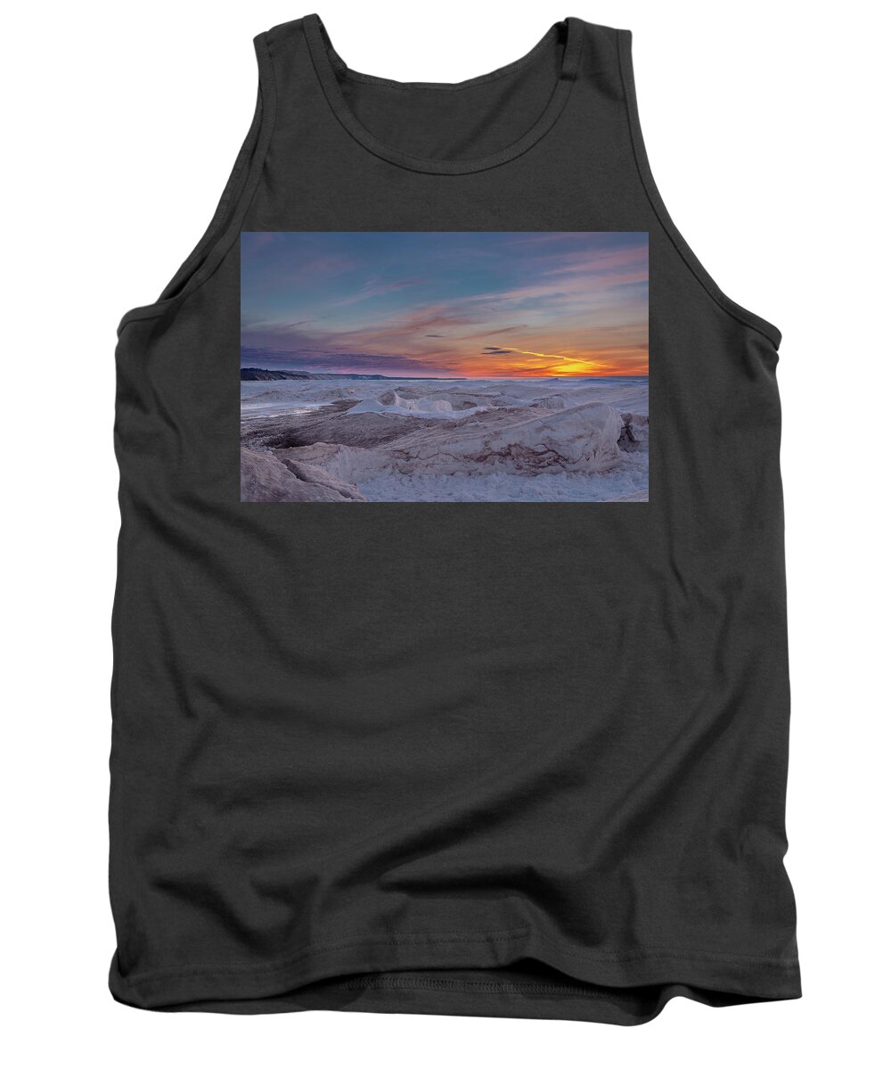 Agate Beach Tank Top featuring the photograph Winter Sunset #4 by Gary McCormick