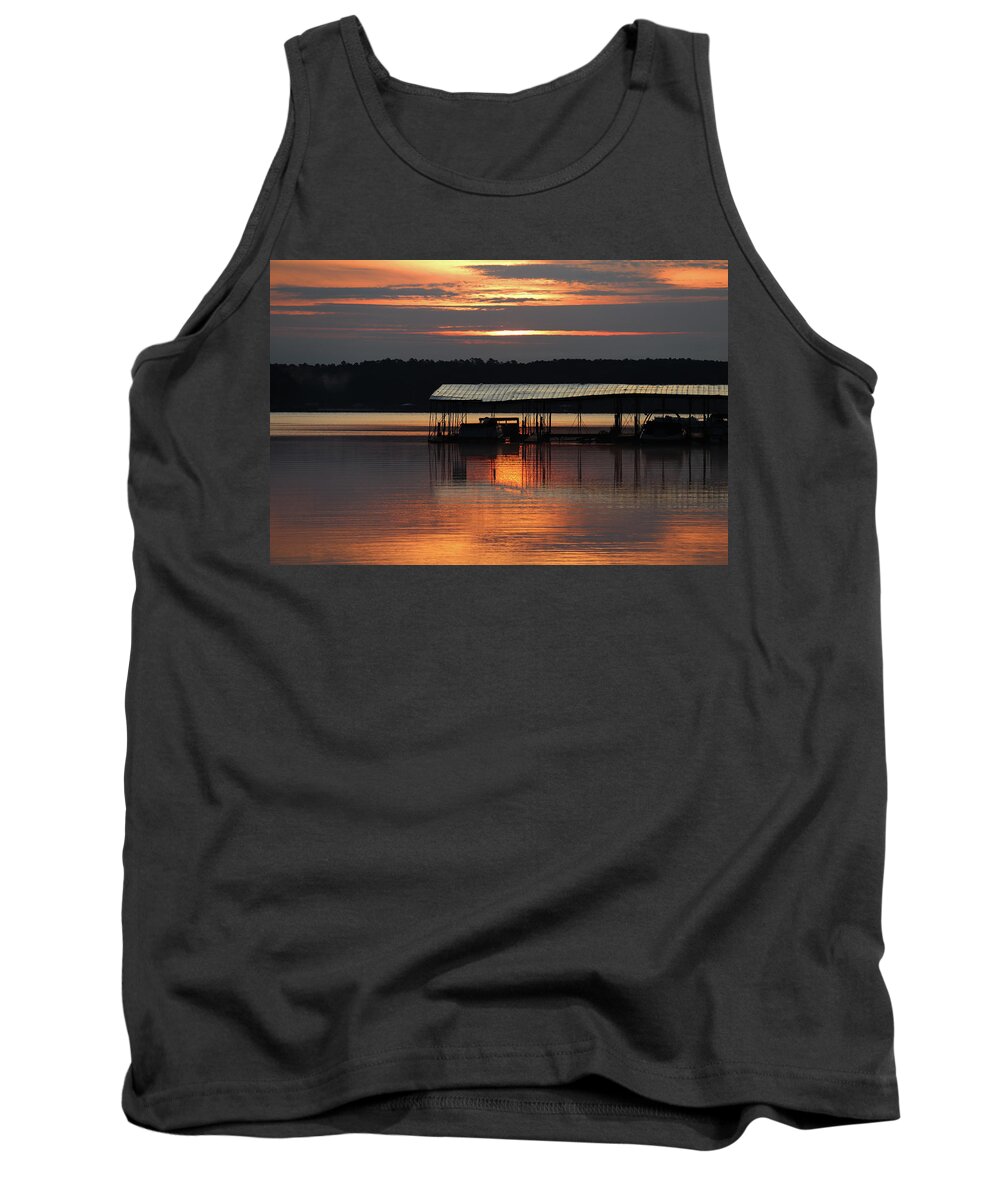 Lake Tank Top featuring the photograph A Sliver Lake Sunrise by Ed Williams