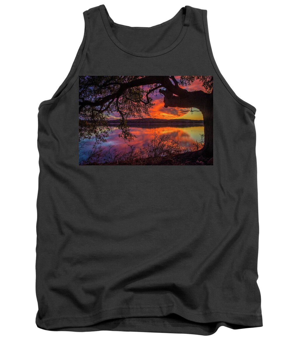 Texas Hill Country Tank Top featuring the photograph Amazing Oak Sunset at Boerne City Lake by Lynn Bauer