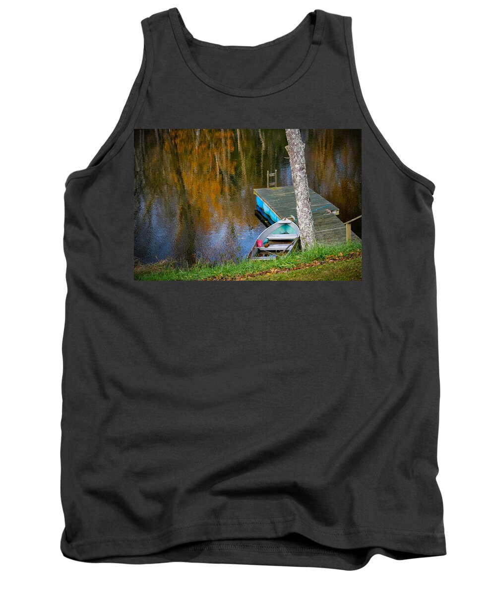 Pond Tank Top featuring the photograph Golden Pond by Bonny Puckett