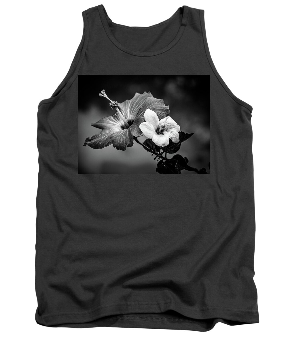 Hibiscus Tank Top featuring the photograph Hibiscus Blooms.... by David Choate