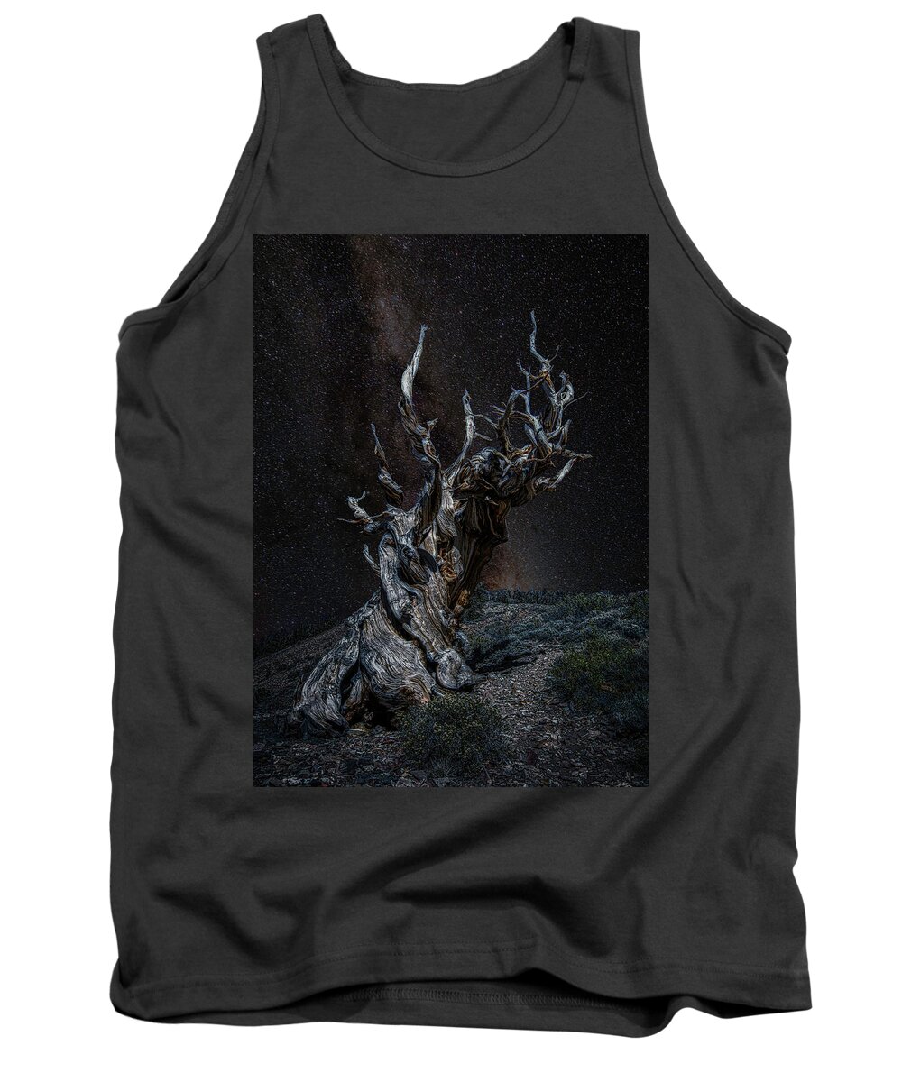 Landscape Tank Top featuring the photograph Methuselah Night Sky by Romeo Victor