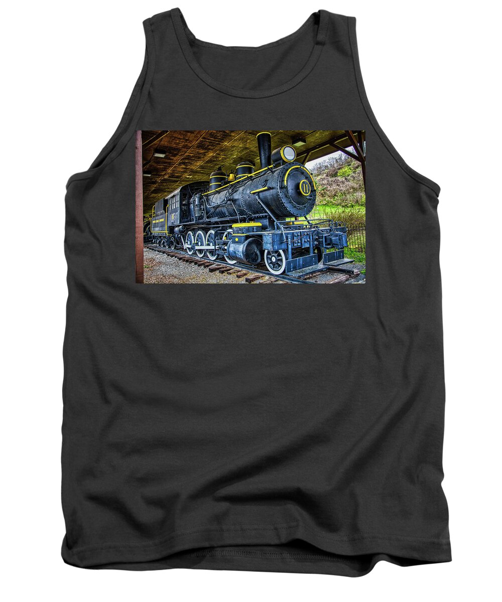 Steam Engine Tank Top featuring the photograph Old No 11 by Dale R Carlson