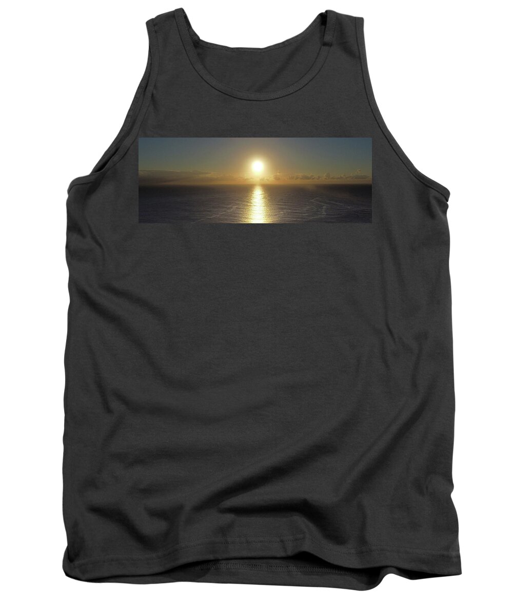 Beach Tank Top featuring the photograph Sunrise over Long Reef No 4 by Andre Petrov