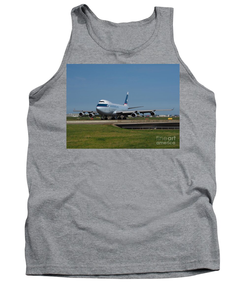 737 Tank Top featuring the photograph Cathay Pacific Boeing 747 #1 by Paul Fearn