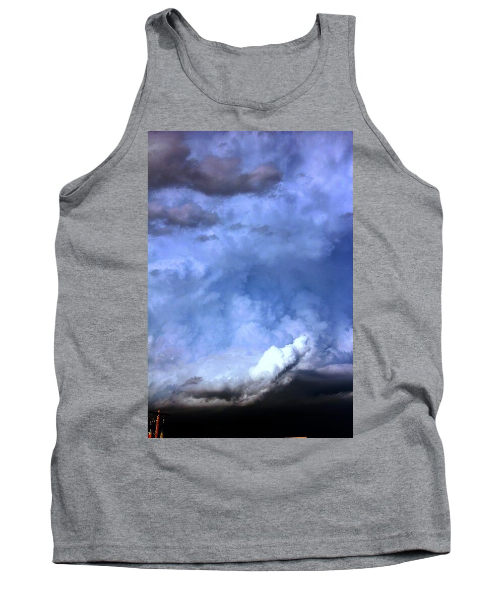 Stormscape Tank Top featuring the photograph There Be a Storm a Brewin in Nebraska #1 by NebraskaSC
