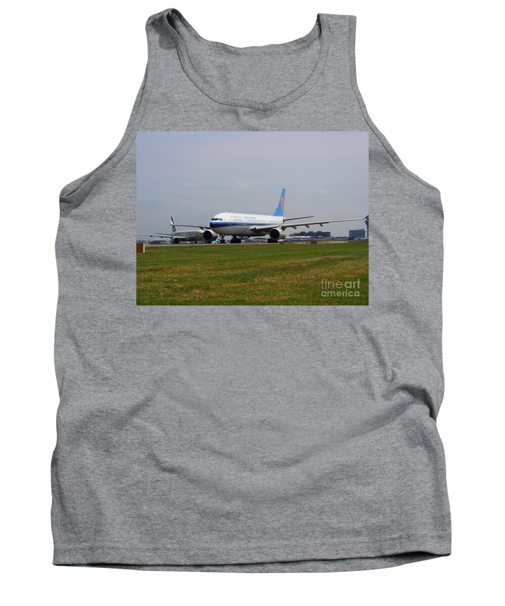 737 Tank Top featuring the photograph China Southern Airlines Airbus A330 #6 by Paul Fearn