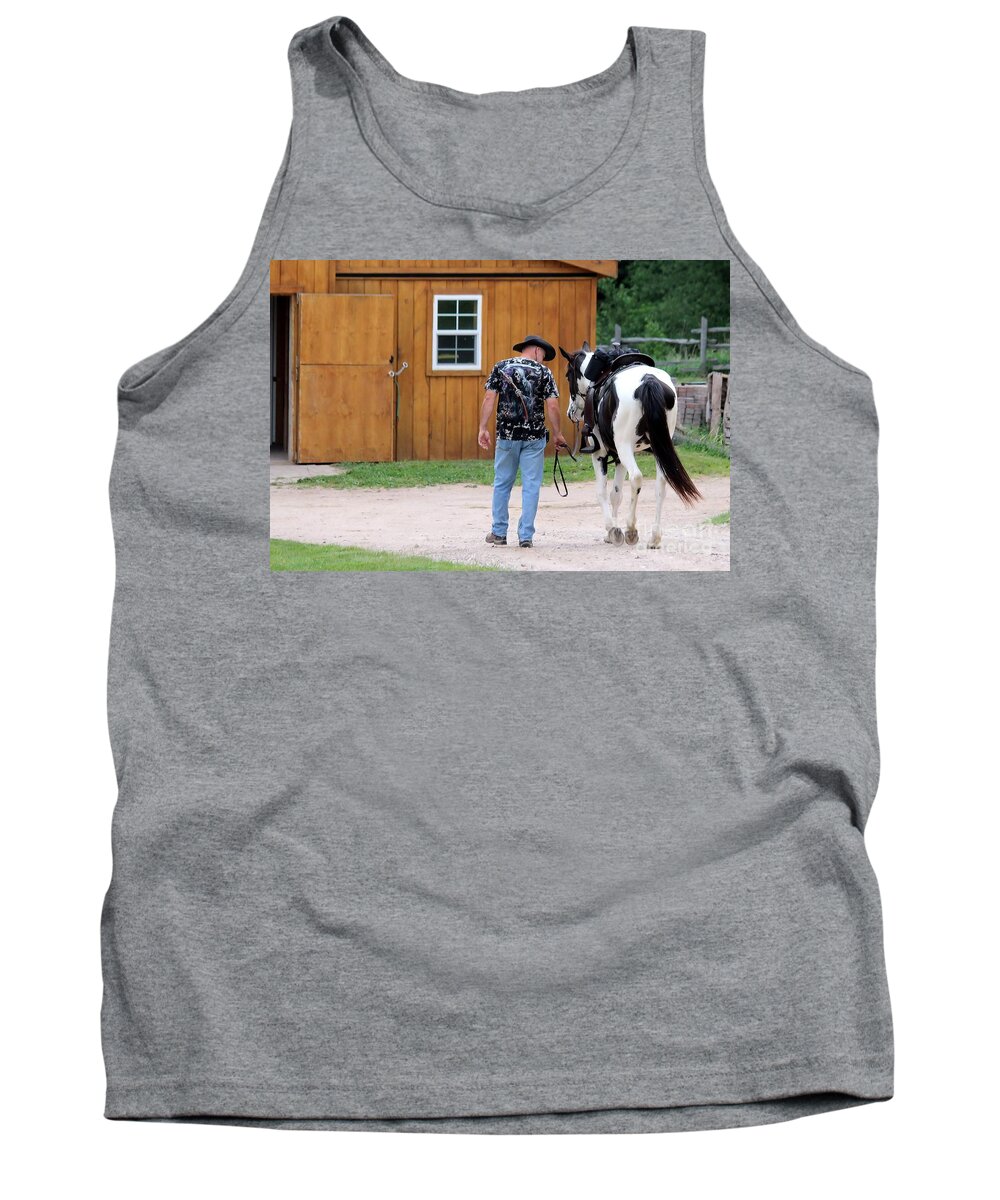 Horse Tank Top featuring the photograph Back to the Barn by Janice Byer