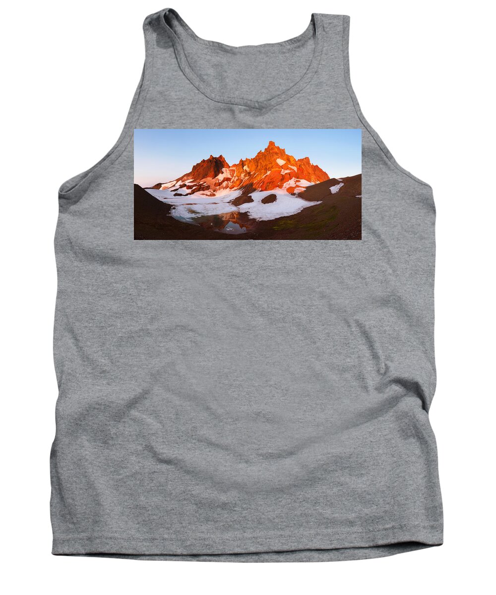 Mountains Tank Top featuring the photograph Broken Top Mt. Sunrise by Andrew Kumler