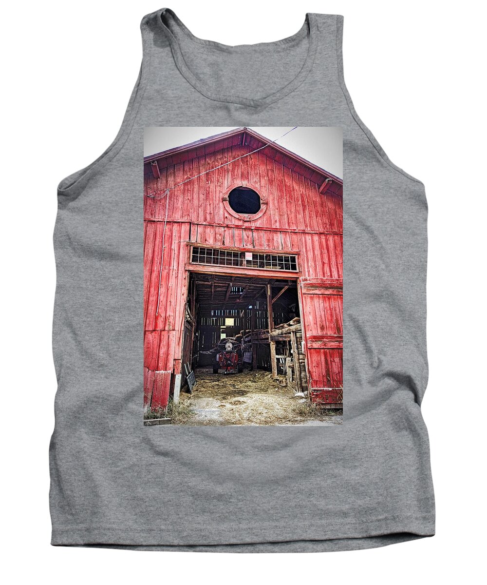 Wooden Red Barn Tank Top featuring the photograph Red Barn by Joan Reese
