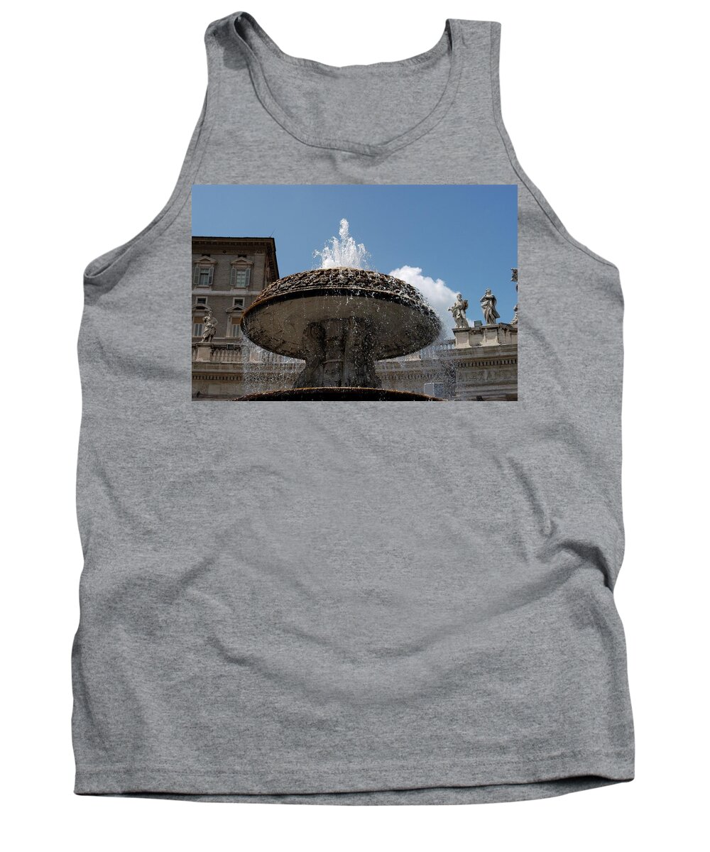Aqua Paola Tank Top featuring the photograph Maderno's Fountain by Joseph Yarbrough