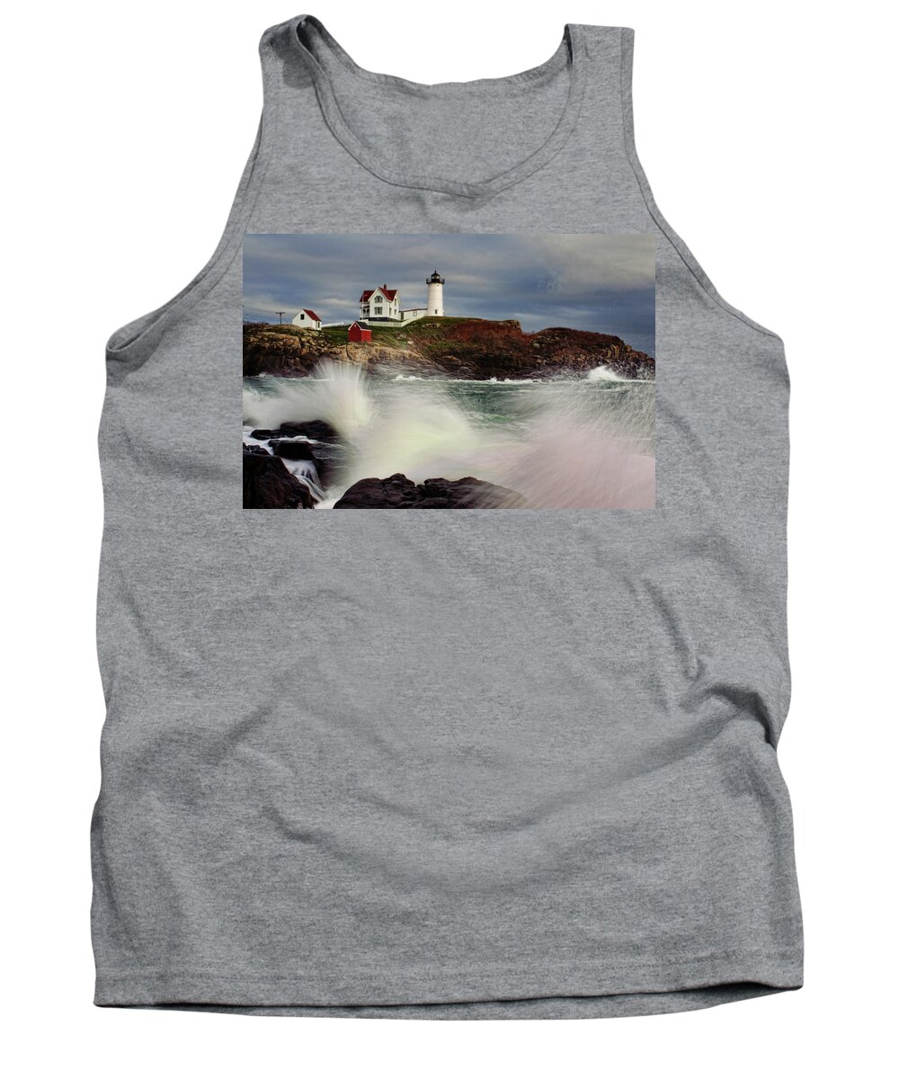 Maine Tank Top featuring the photograph Thundering Tide by Rick Berk