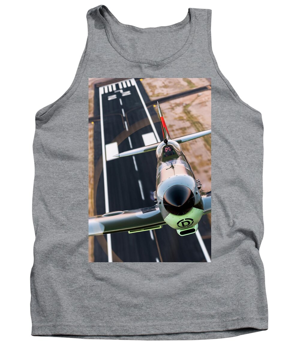 Spitfire Tank Top featuring the photograph 22 Close by Jay Beckman