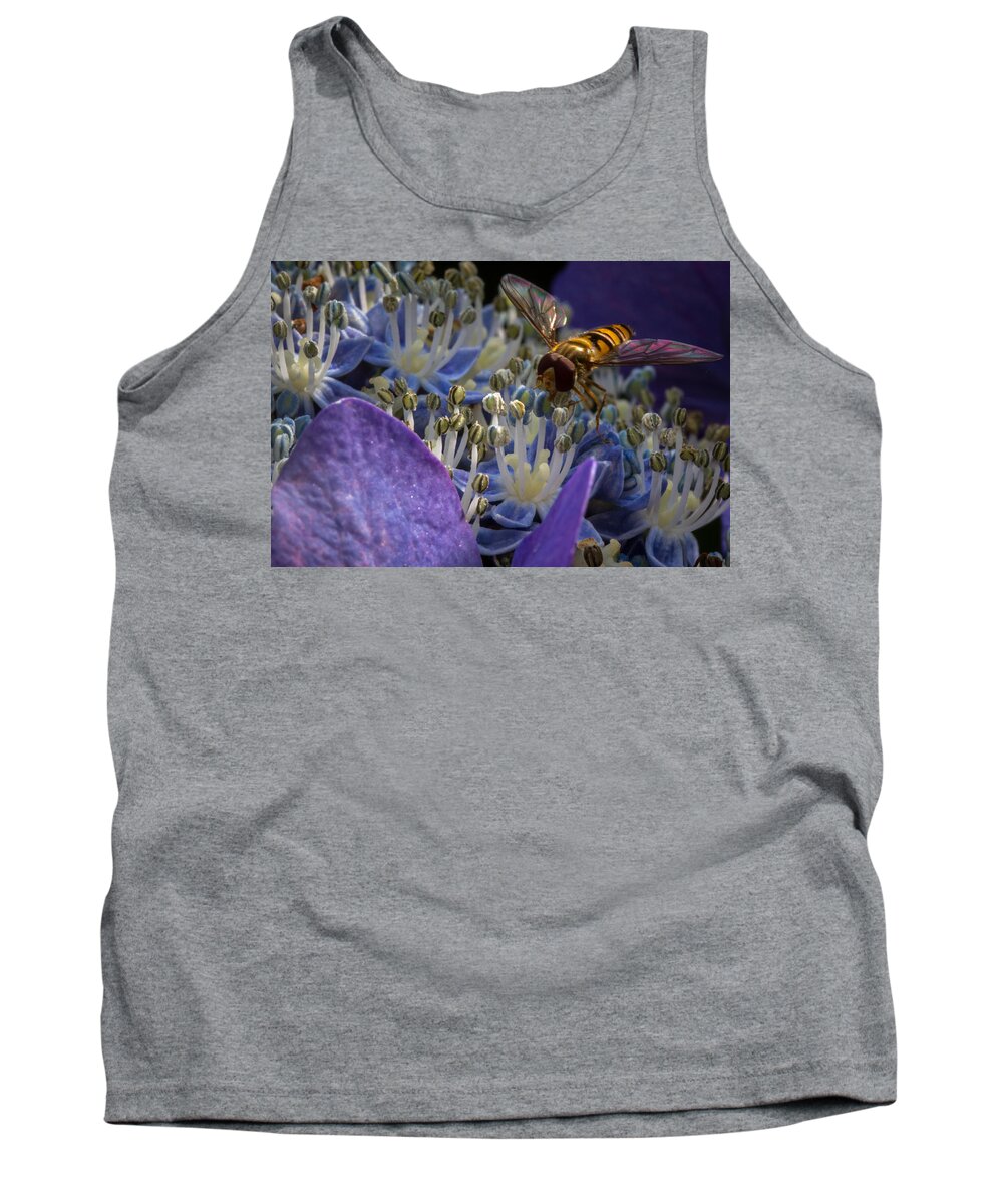Nature Tank Top featuring the photograph At Work by Andreas Levi