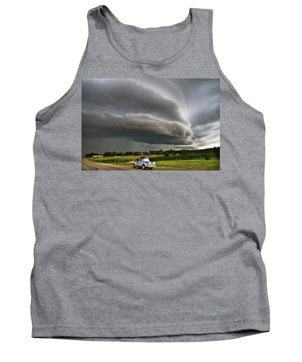 Tornado Tank Top featuring the photograph Beast over Yorkton by Ryan Crouse