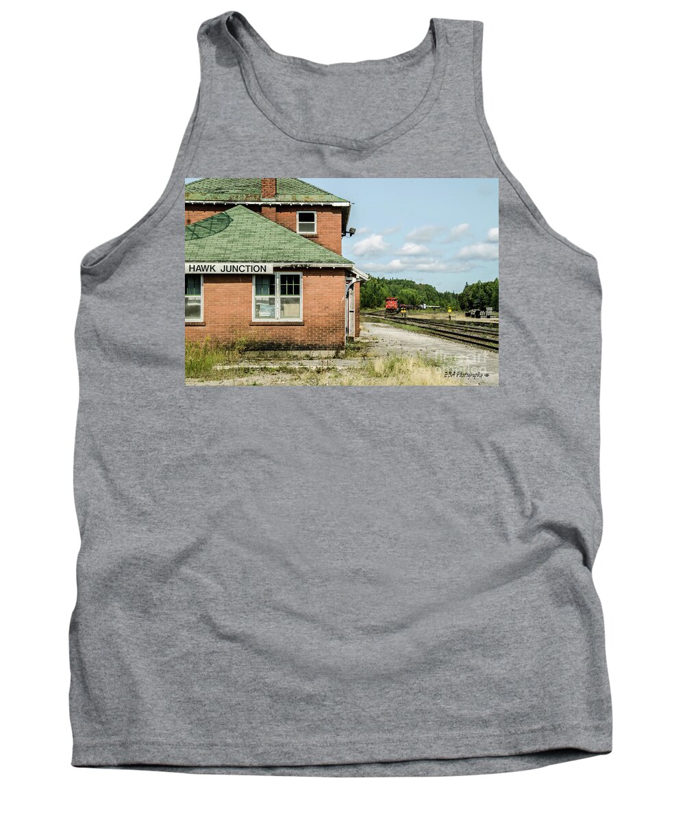 Junction Tank Top featuring the photograph Hawk Junction by Elaine Berger