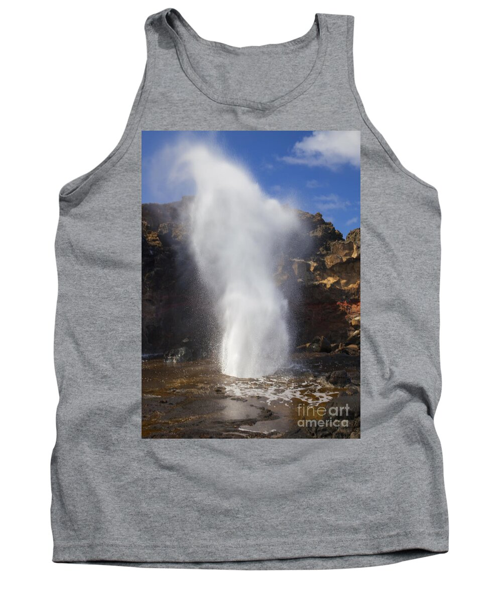 Blowhole Tank Top featuring the photograph Nakeole Erupts by Michael Dawson