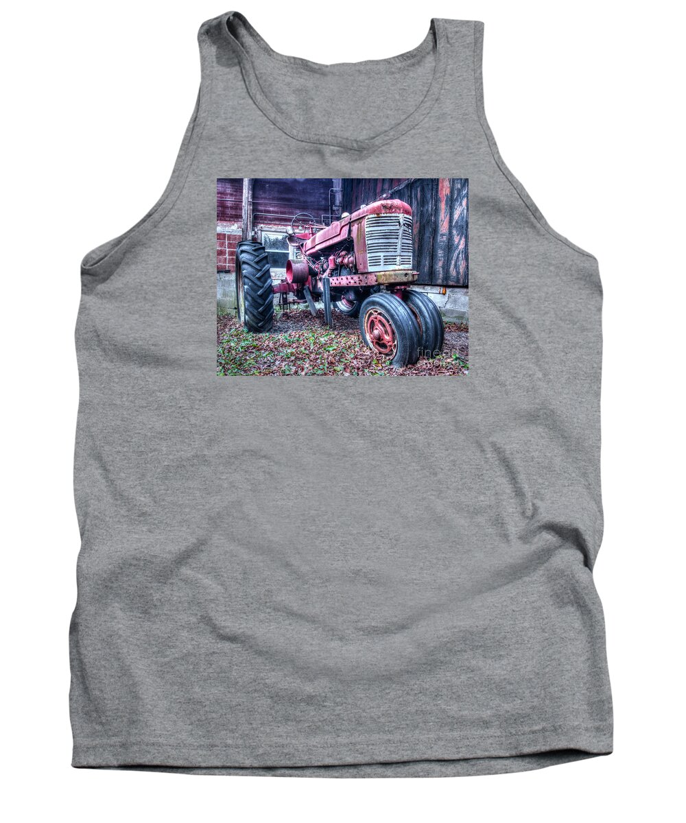Tractors Tank Top featuring the photograph Old Farm Tractor by Rod Best