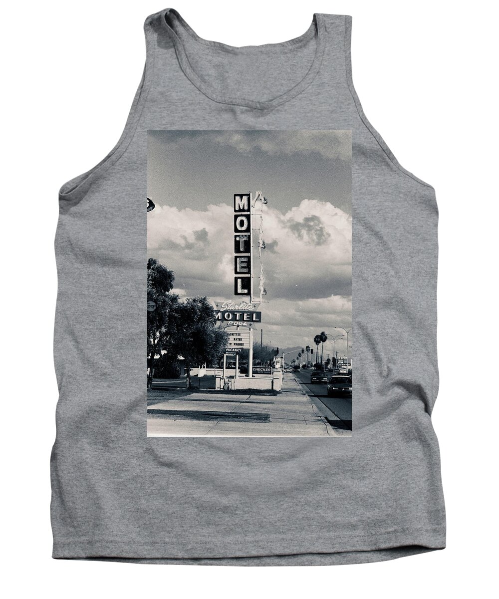 Starlite Motel Tank Top featuring the photograph Starlite Motel, Arizona by Erik Burg