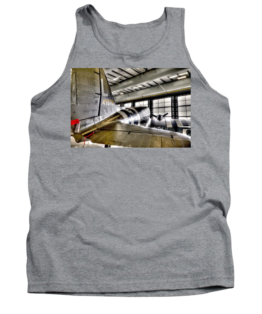 Plane Tank Top featuring the photograph Tail wind by Craig Incardone