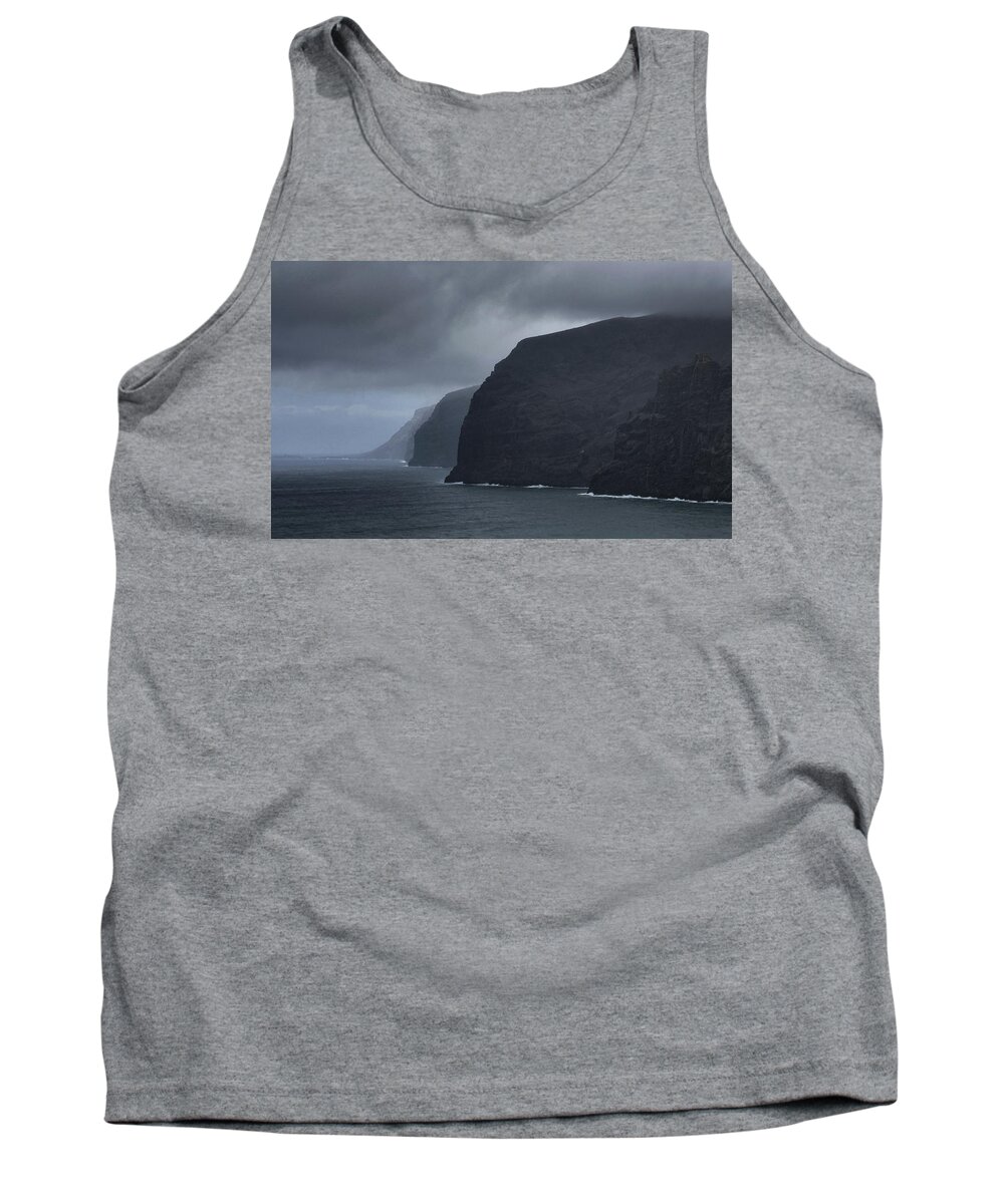 Landscape Tank Top featuring the photograph The Real Shades of Gray by Pekka Sammallahti
