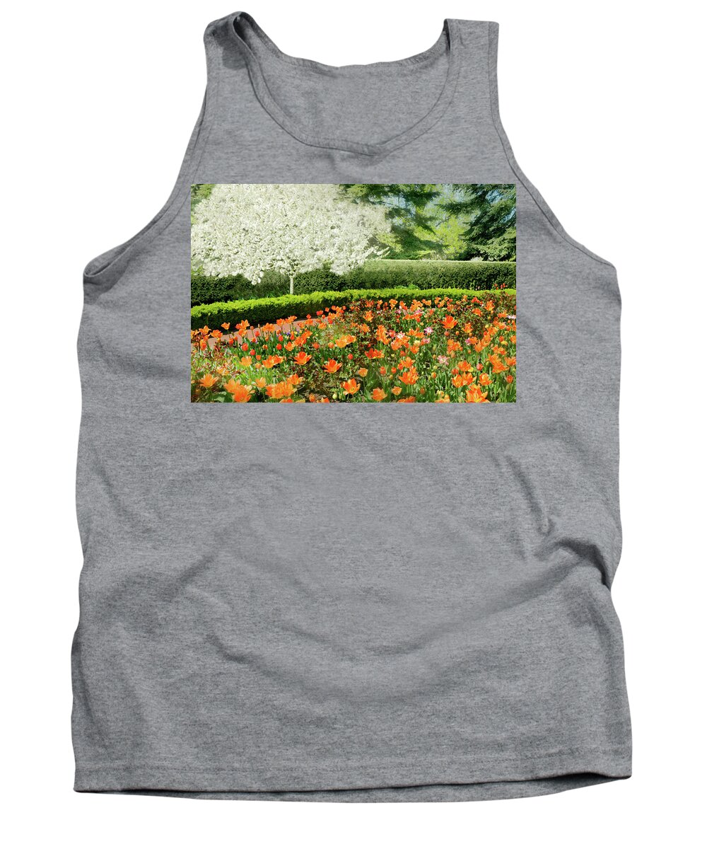 Nybg Tank Top featuring the photograph Tulip Cafe by Diana Angstadt