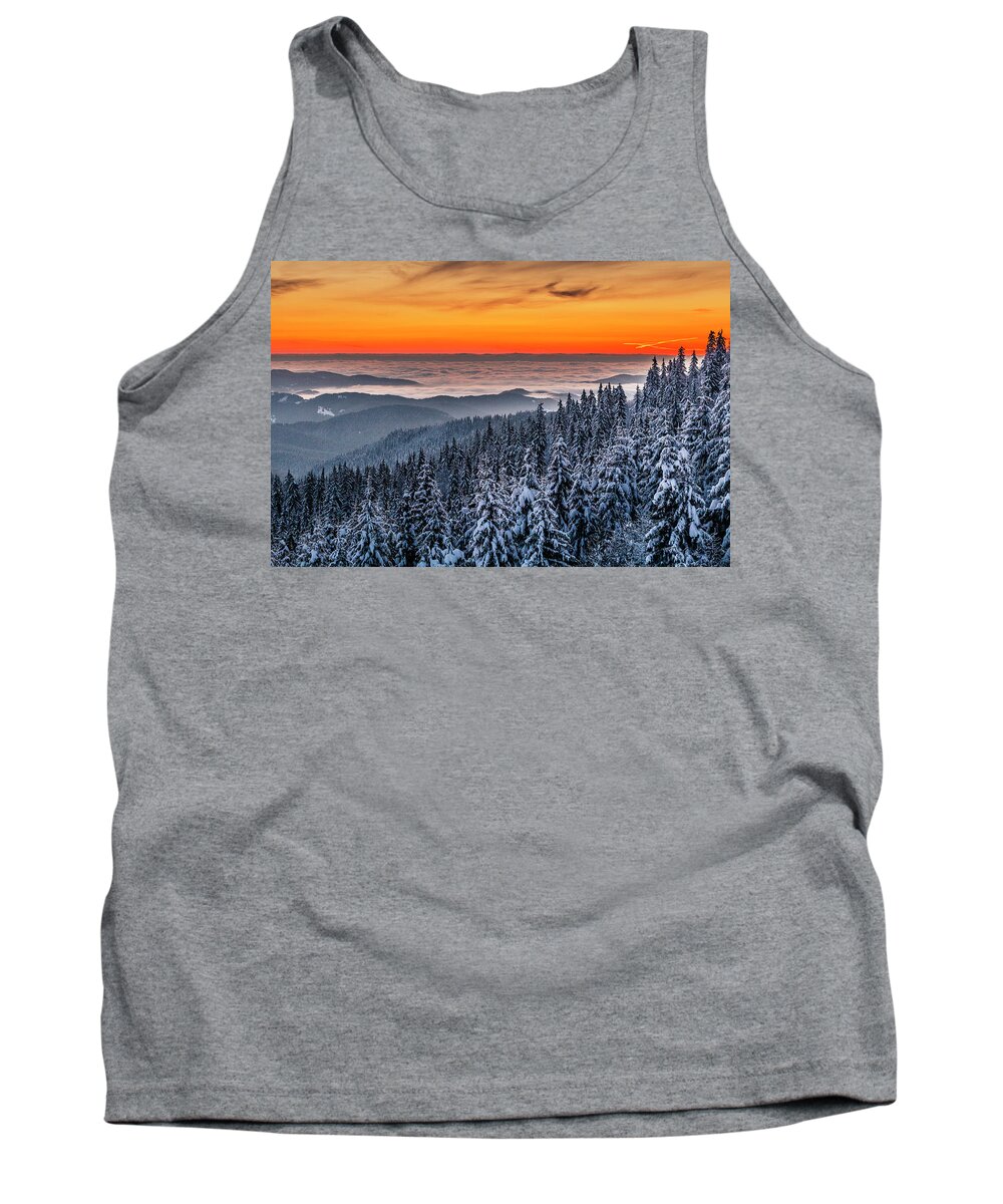 Bulgaria Tank Top featuring the photograph Above Ocean Of Clouds by Evgeni Dinev