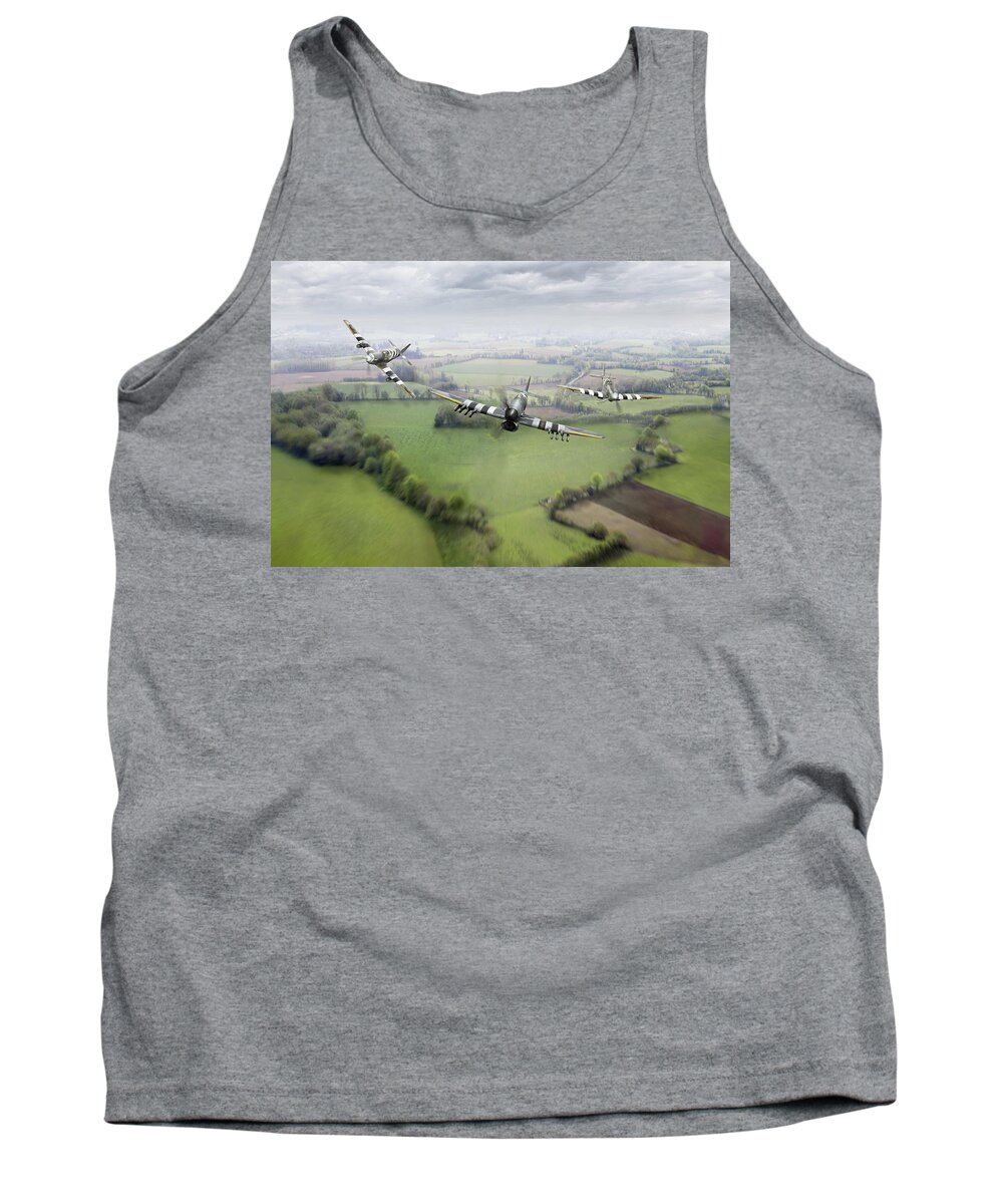 D-day Tank Top featuring the photograph Brothers in arms by Gary Eason