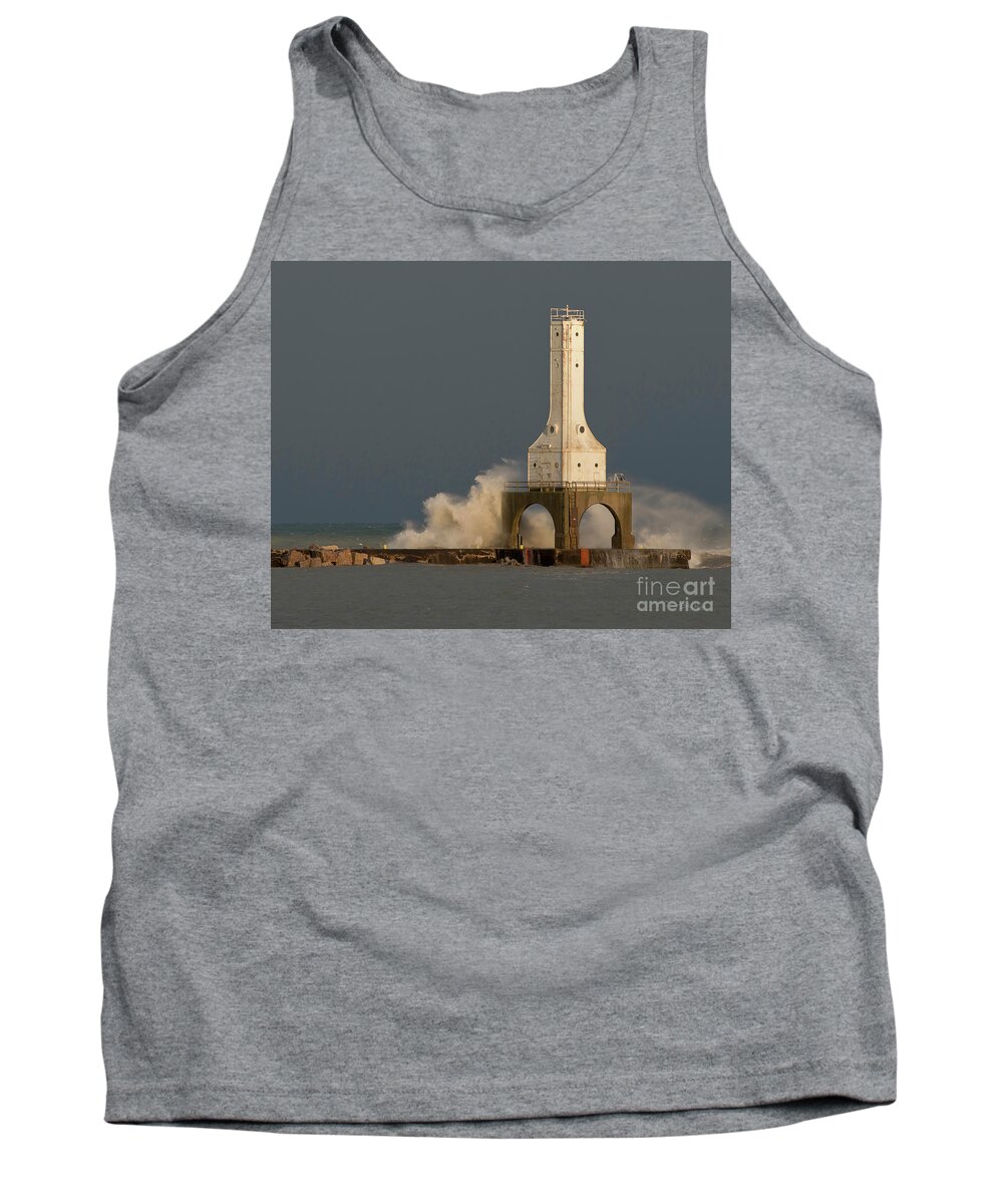 Port Washington Tank Top featuring the photograph Momentary Break by Billy Knight