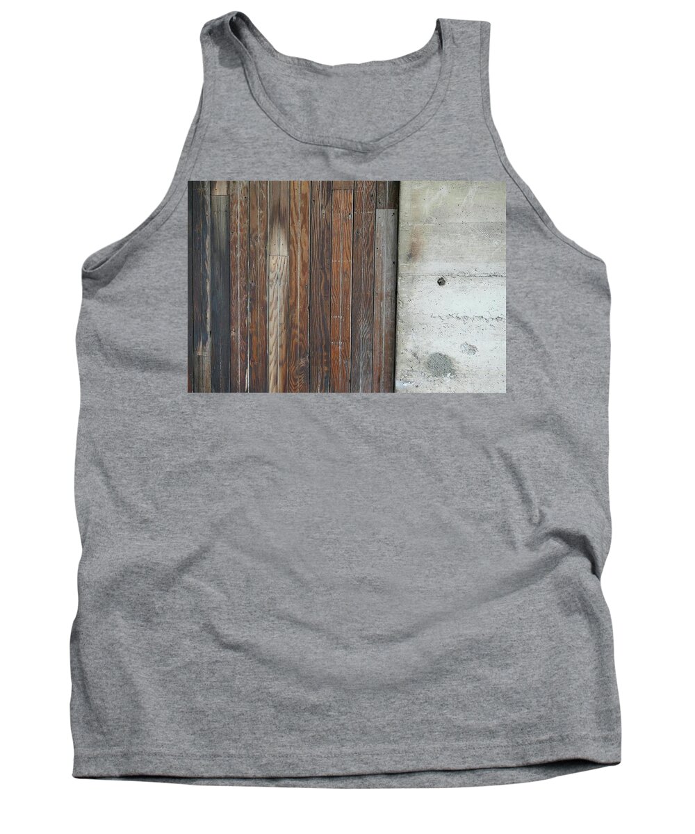 Barn Door Tank Top featuring the photograph Ashland Warehouse Door by John Parulis