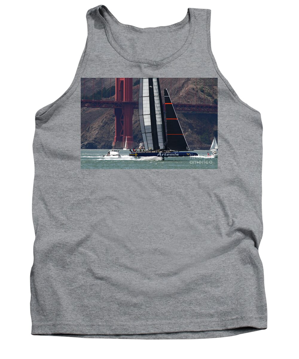 Sports Event Tank Top featuring the photograph At the Turn by Tony Lee