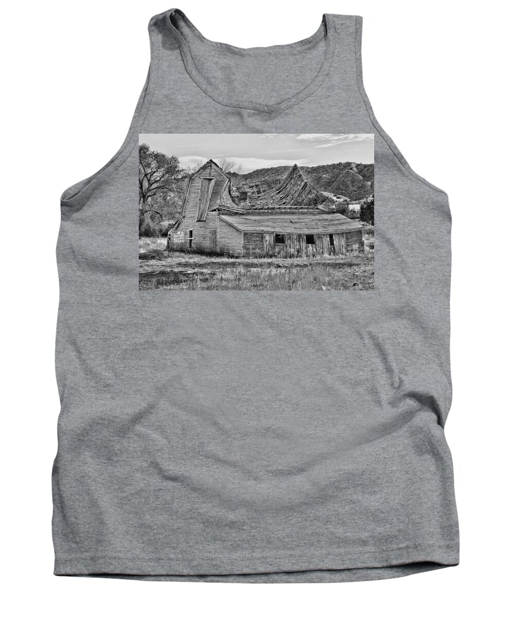  Tank Top featuring the photograph Black and White Barn by David Armstrong