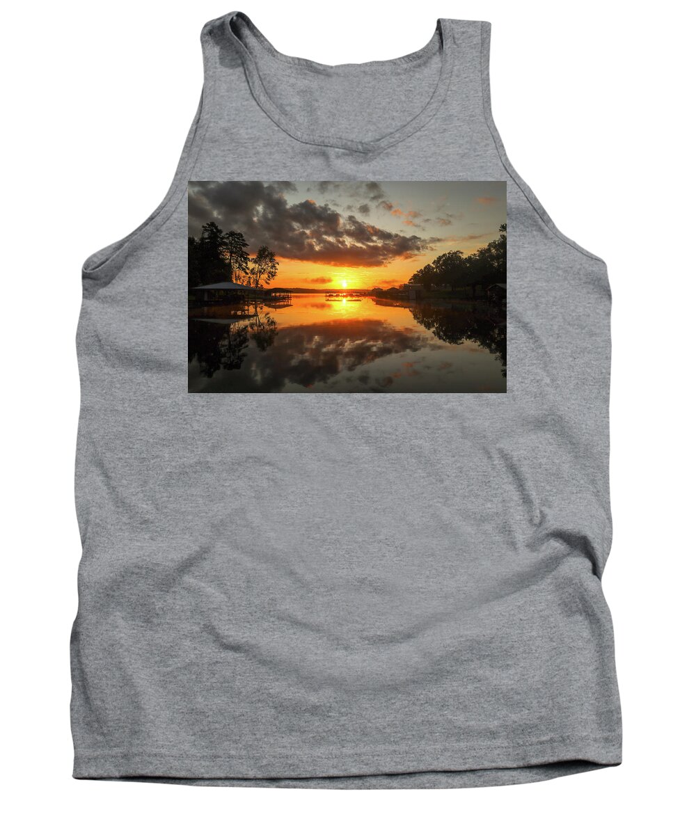 Lake Tank Top featuring the photograph Searing Lake Sunrise by Ed Williams