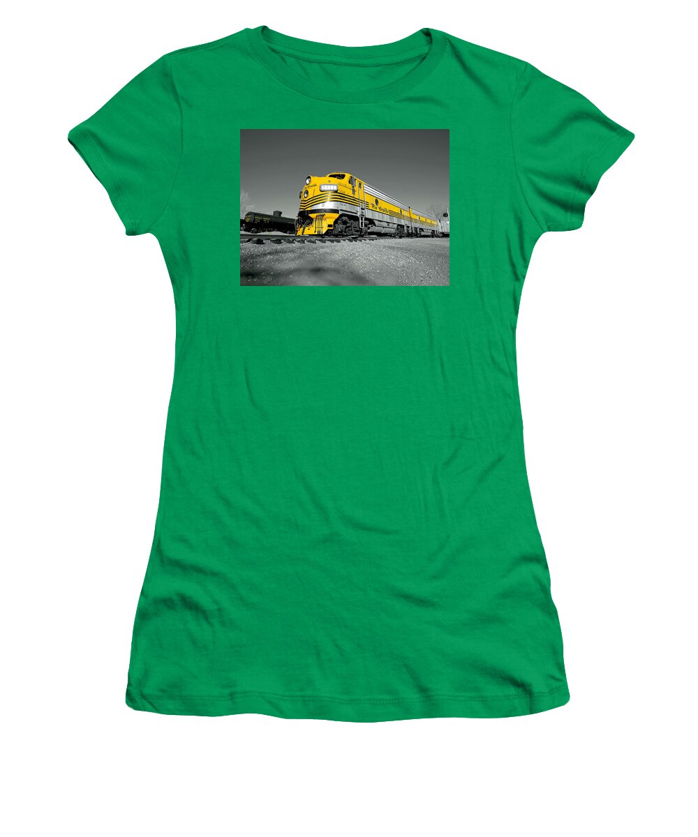 Rio Grande Women's T-Shirt featuring the photograph Rio Grande Engine in Yellow by Dawn Key