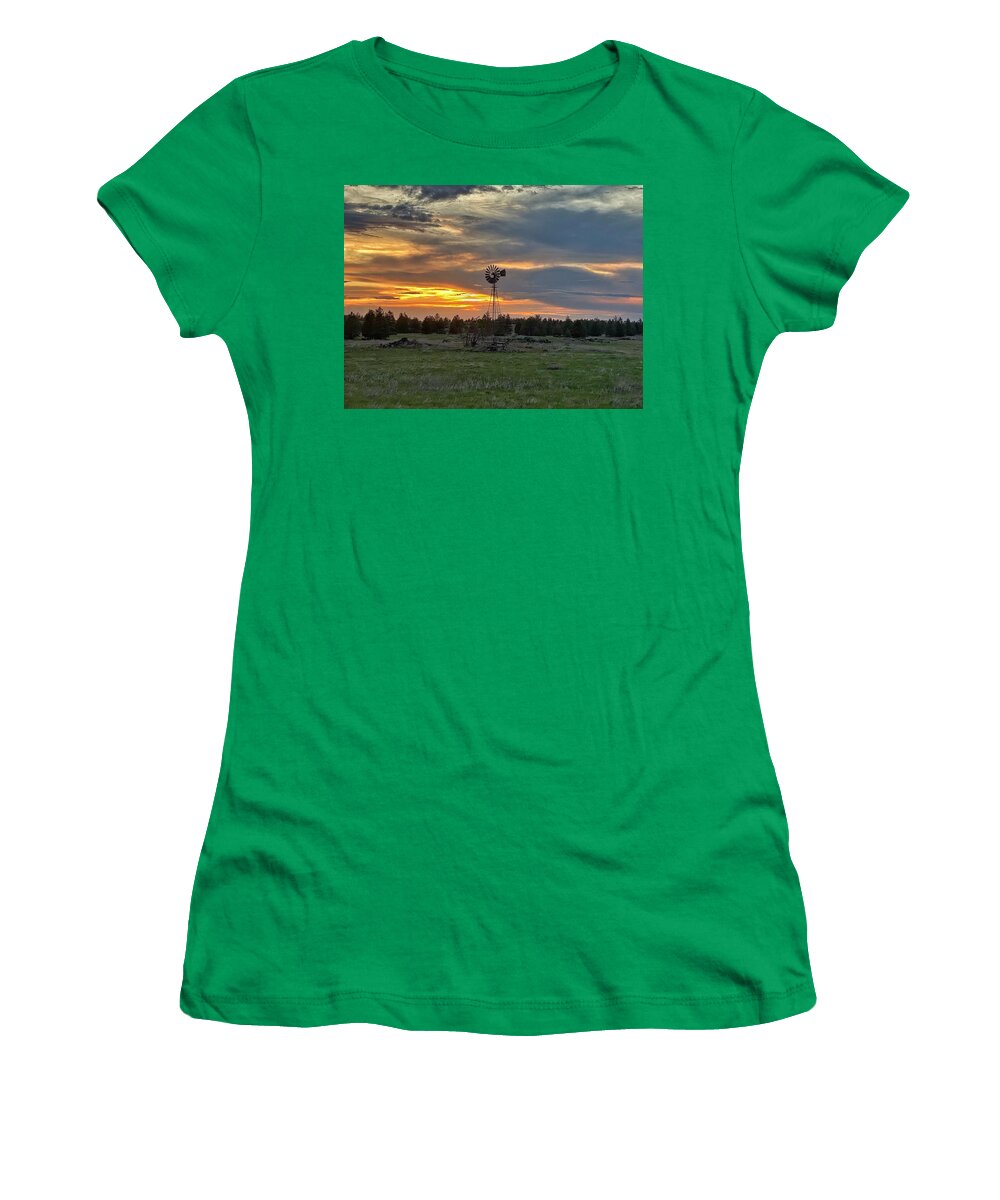 Sunset. Golden Hour Women's T-Shirt featuring the photograph Tranquil Lincoln County Sunset by Jerry Abbott