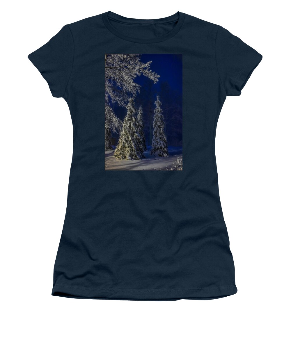 Winter Women's T-Shirt featuring the photograph Rib Mountain State Park Snow by Dale Kauzlaric