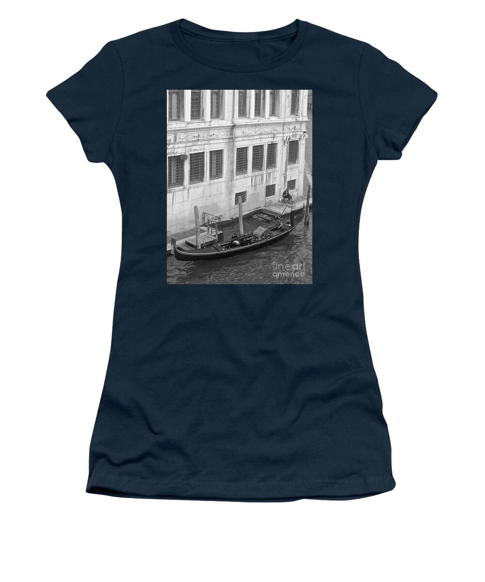 Gondolier Women's T-Shirt featuring the photograph A Gondolier and His Boat by Suzanne Oesterling