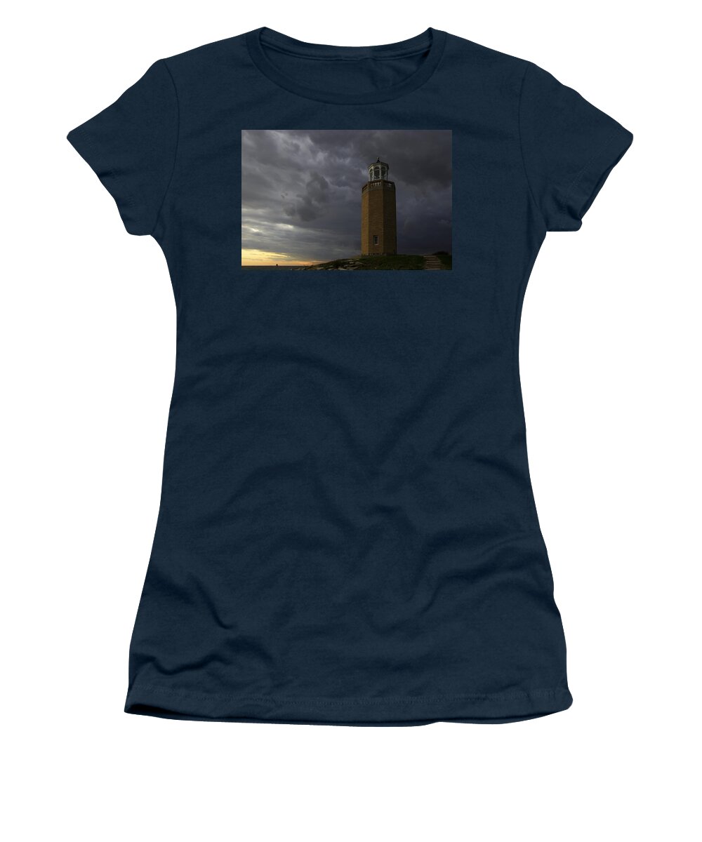 Avery Point Lighthouse Women's T-Shirt featuring the photograph Before the storm. by David Freuthal