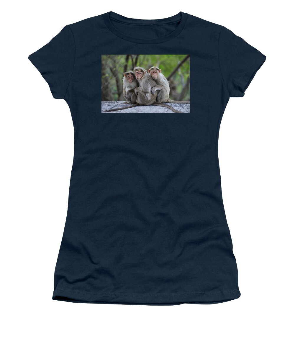 Thomas Marent Women's T-Shirt featuring the photograph Bonnet Macaque Trio Huddling India by Thomas Marent
