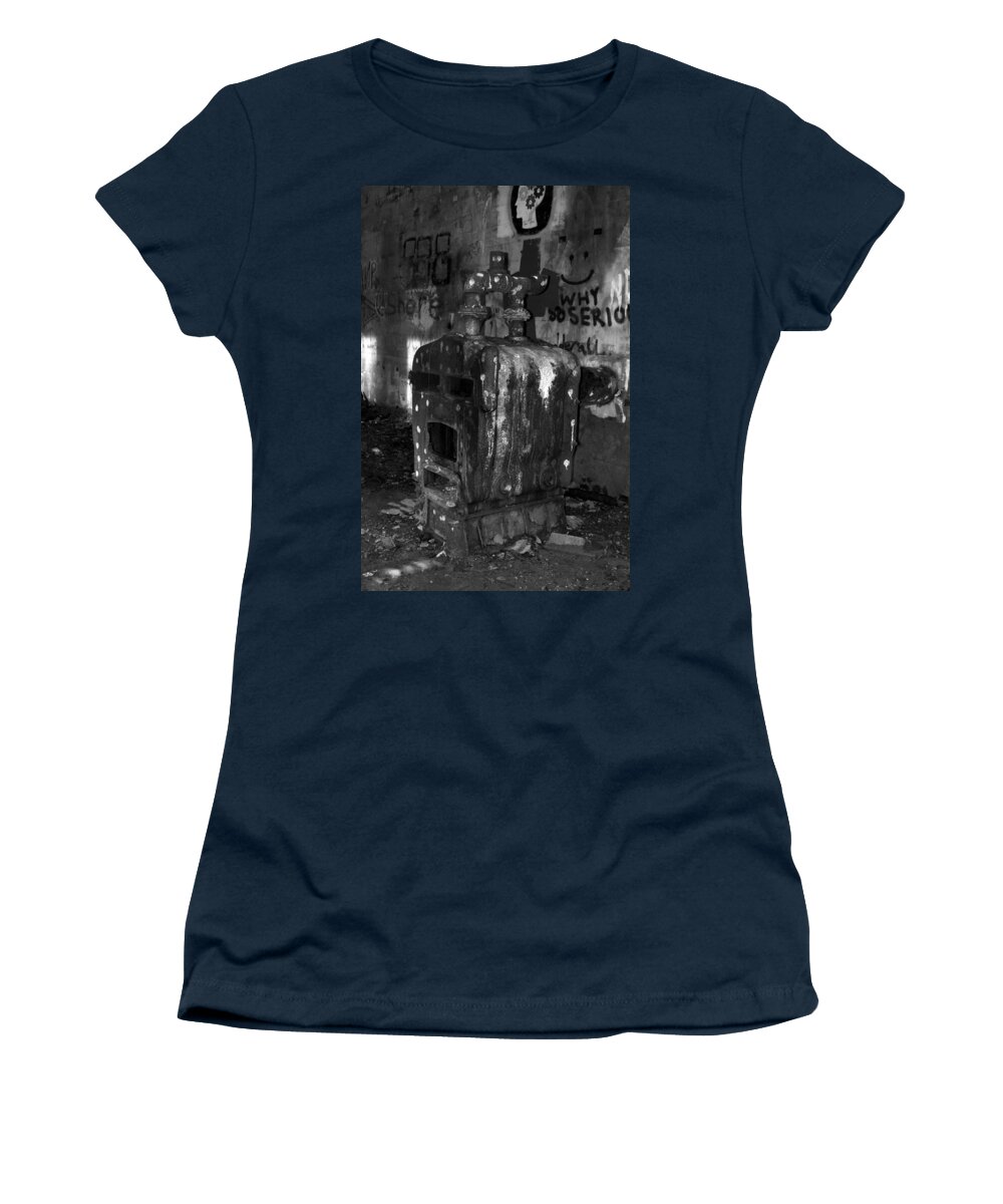 Stove Women's T-Shirt featuring the photograph Left in the Cold by Cathy Mahnke