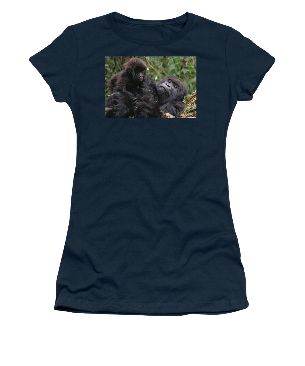 Feb0514 Women's T-Shirt featuring the photograph Mountain Gorilla Mom And Baby Virunga by Gerry Ellis