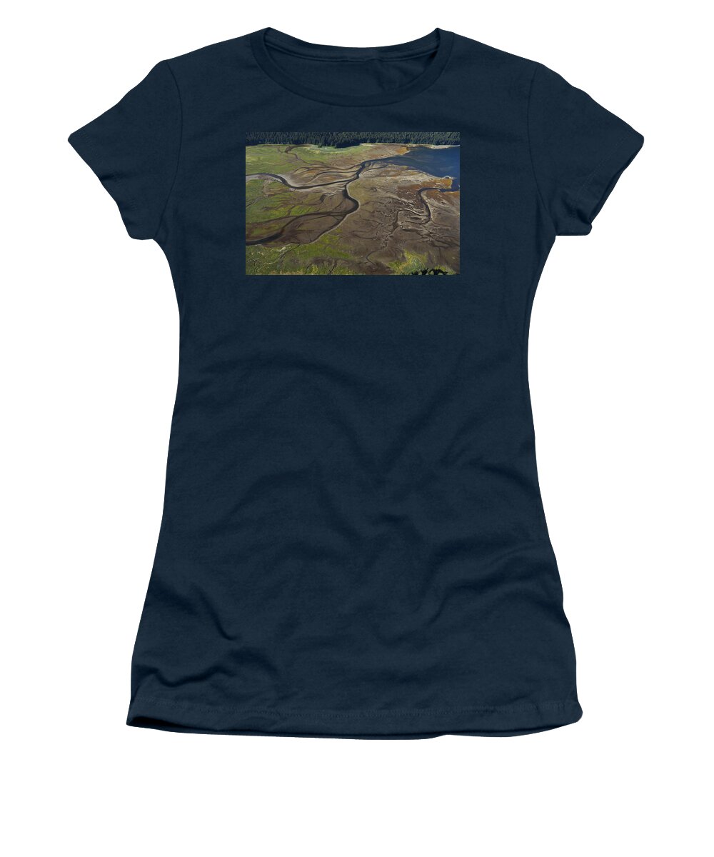 530682 Women's T-Shirt featuring the photograph Tidal Flat Inside Passage Alaska by Hiroya Minakuchi