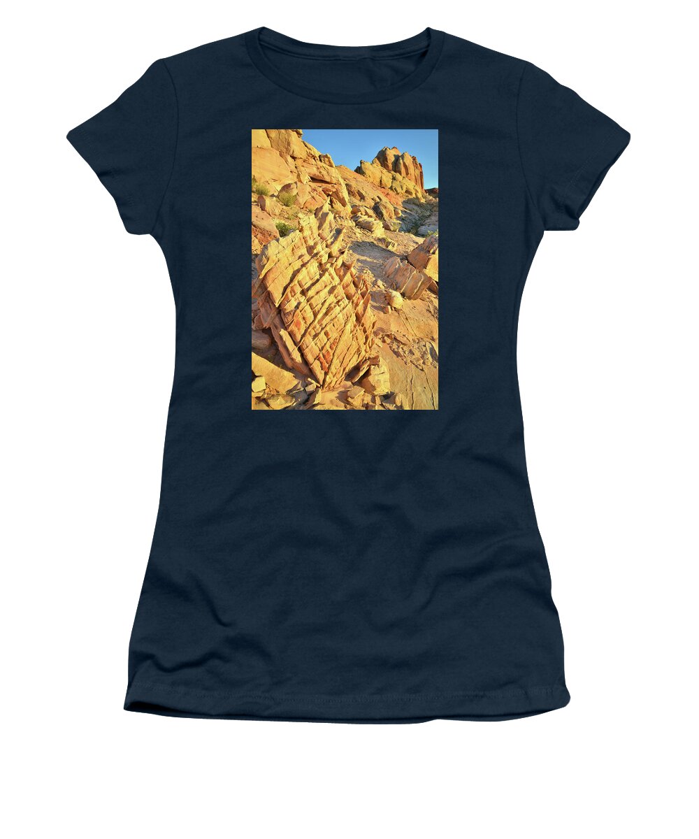 Valley Of Fire State Park Women's T-Shirt featuring the photograph Morning at Valley of Fire #6 by Ray Mathis