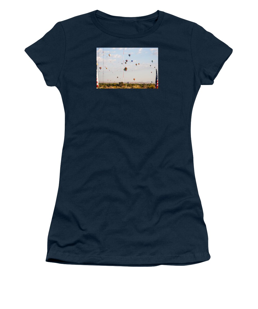 Hot Air Balloons Women's T-Shirt featuring the photograph The Great Accent by Charles McCleanon