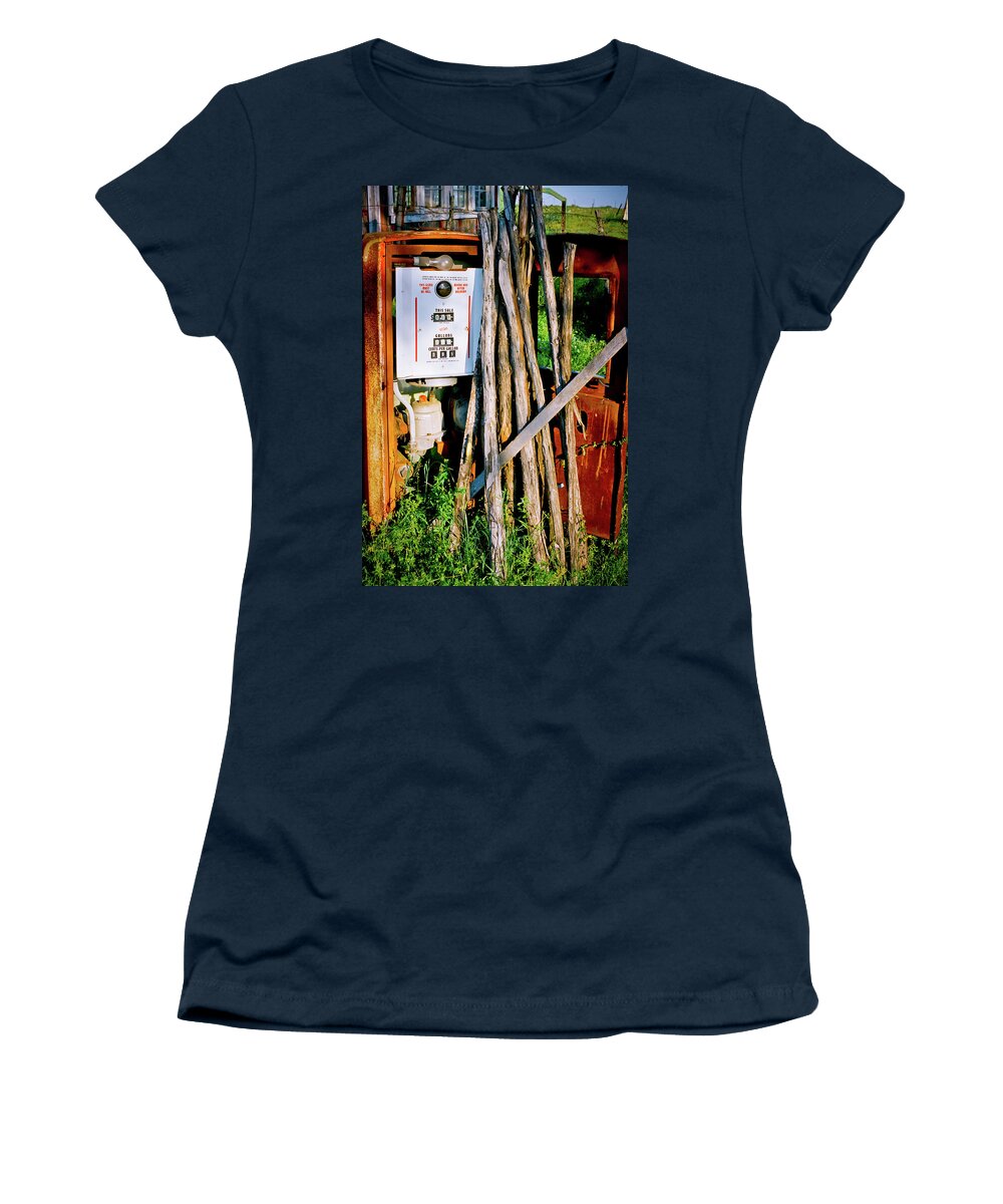 Farm Life Women's T-Shirt featuring the photograph Antique Gas Pump by Linda Unger