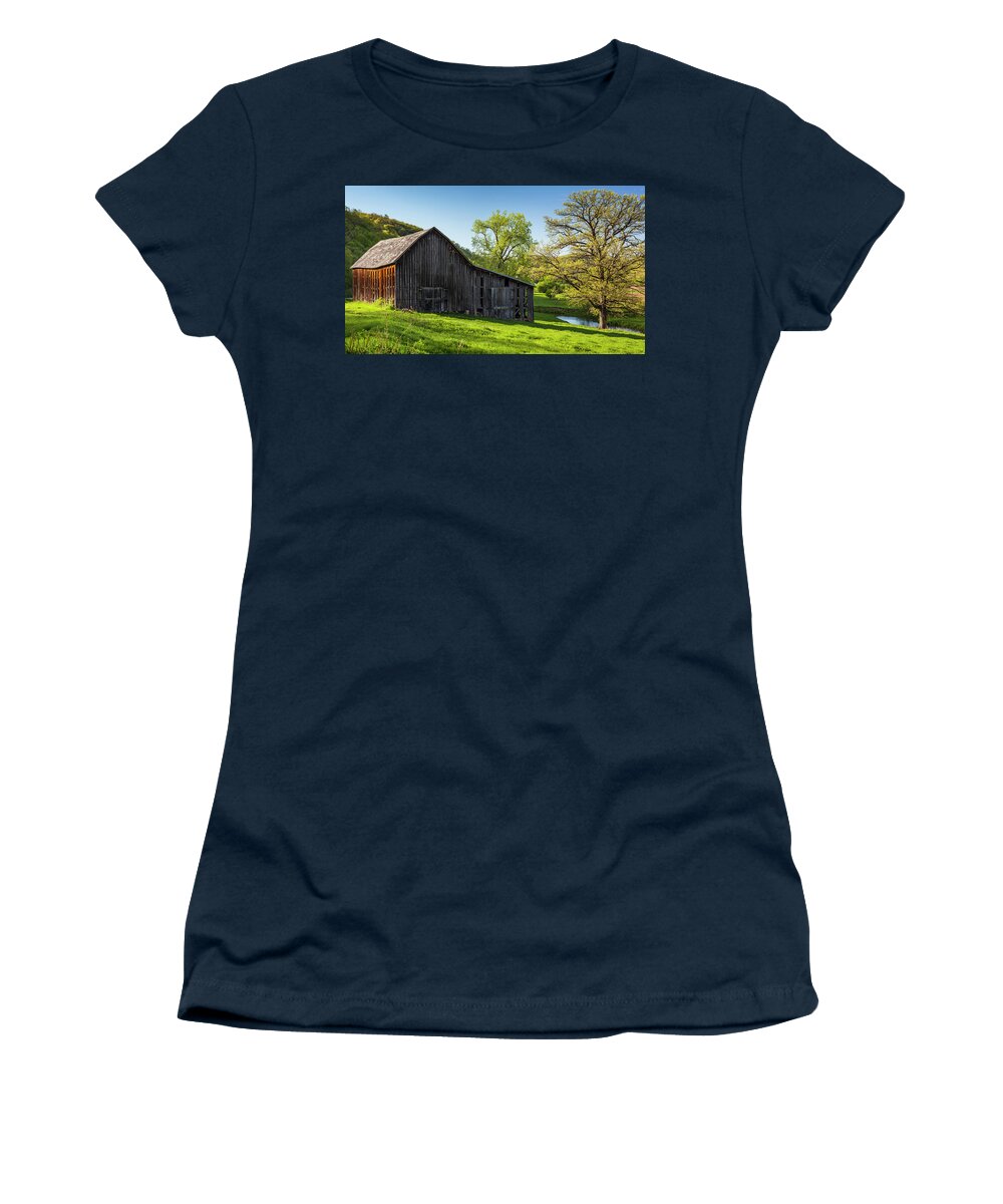 5dii Women's T-Shirt featuring the photograph Bad Axe Barn by Mark Mille
